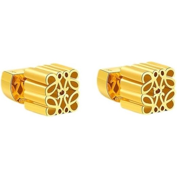 NWOT “L” Inspired 18K Gold Square Cubic Hole Hollow Textured Stud Earrings - Picture 2 of 9